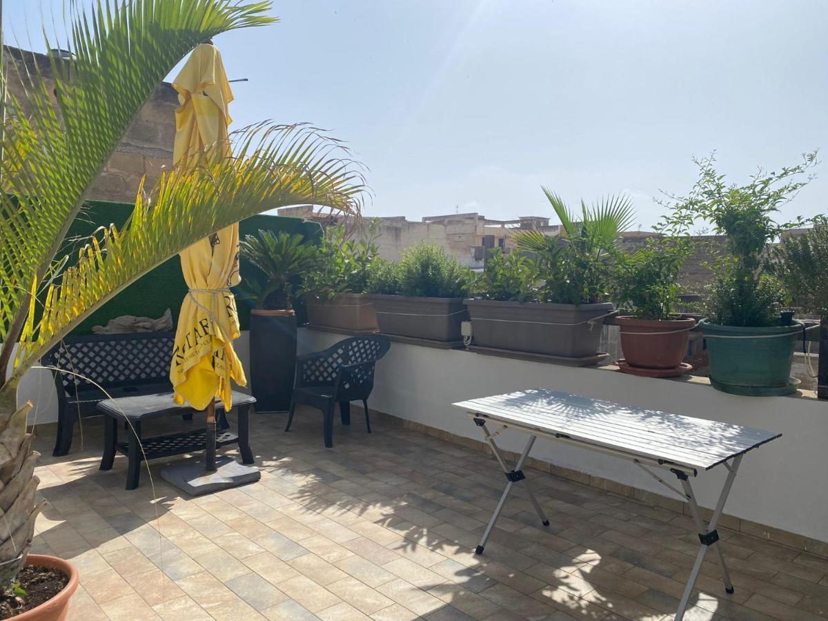 Ulivo Apartment Trapani Bagian luar foto